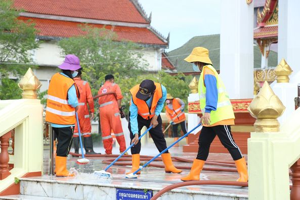 เทศบาลนครสุราษฎร์ธานี ร่วมพัฒนาวัดธรรมบูชา รูปภาพ 1