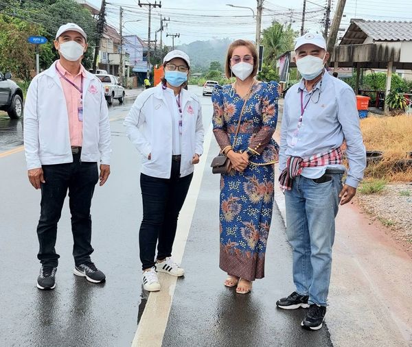 ฉีดล้างพื้นถนน บริเวณถนนบุญช่วย รูปภาพ 1