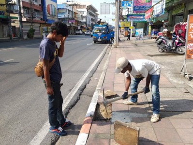 ปรับปรุงฟุตบาททางเท้าถนนตลาดใหม่ Image 1