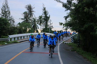พลังหญิงพร้อมใจ! (Bike Together! Stronger Suratthani) Image 1