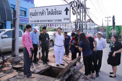 ลงพื้นที่แก้ไขปัญหาน้ำระบายไม่ทัน เมื่อฝนตกหนักในเขตเทศบาลฯ Image 1