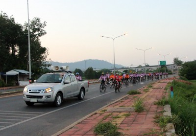 พลังหญิงพร้อมใจ! (Bike Together! Stronger Suratthani) Image 1