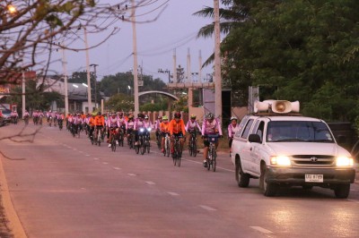 พลังหญิงพร้อมใจ! (Bike Together! Stronger Suratthani) Image 1