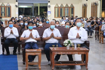 สวดพระอภิธรรมศพคุณพ่อชม บุญรอดชู Image 1